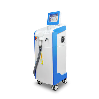 808nm डायोड लेजर हेयर रिमूवल मशीन 10 * 16 मिमी स्पॉट साइज 20-950ms पल्स चौड़ाई और > 115J/cm2 ऊर्जा घनत्व के साथ